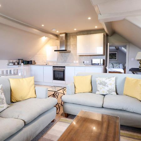 Rock House Apartment ニュータウン エクステリア 写真